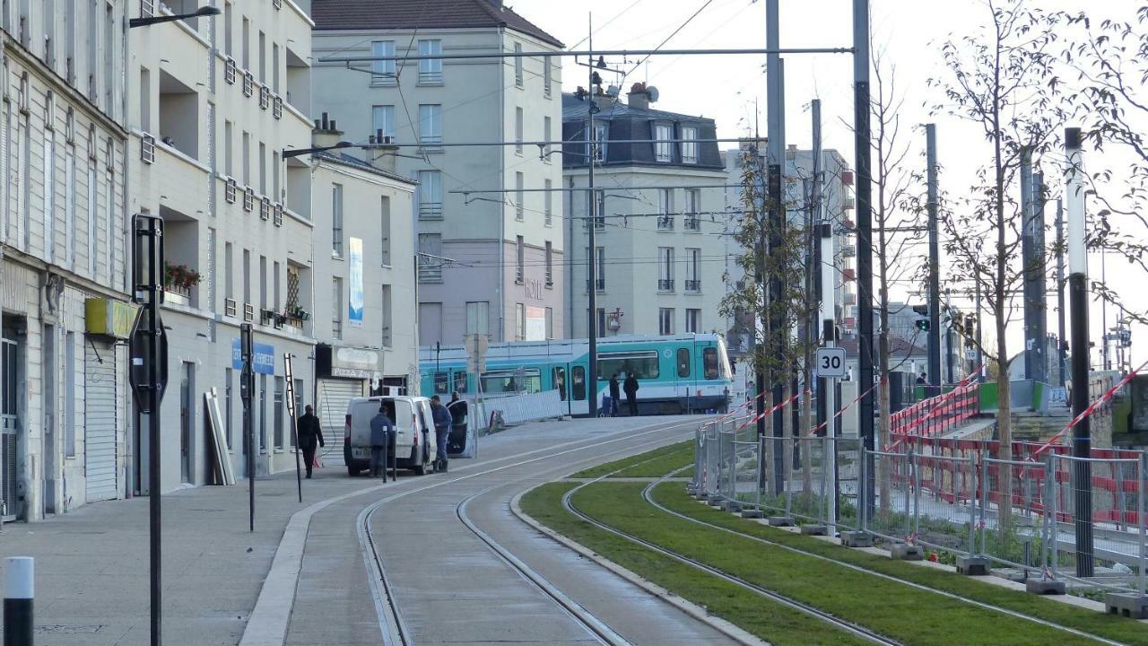 8 Rue Brise Echalas سان دوني المظهر الخارجي الصورة