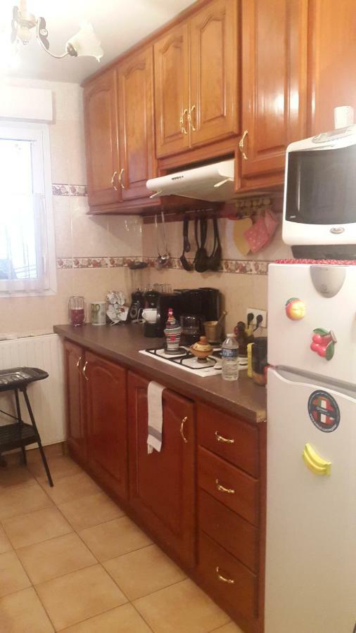 8 Rue Brise Echalas سان دوني المظهر الخارجي الصورة